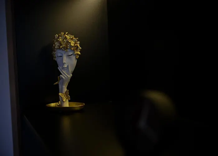 Royal Lux 618 زلاتيبور