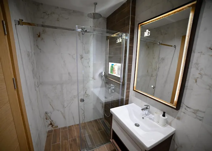 شقة Royal Lux 618